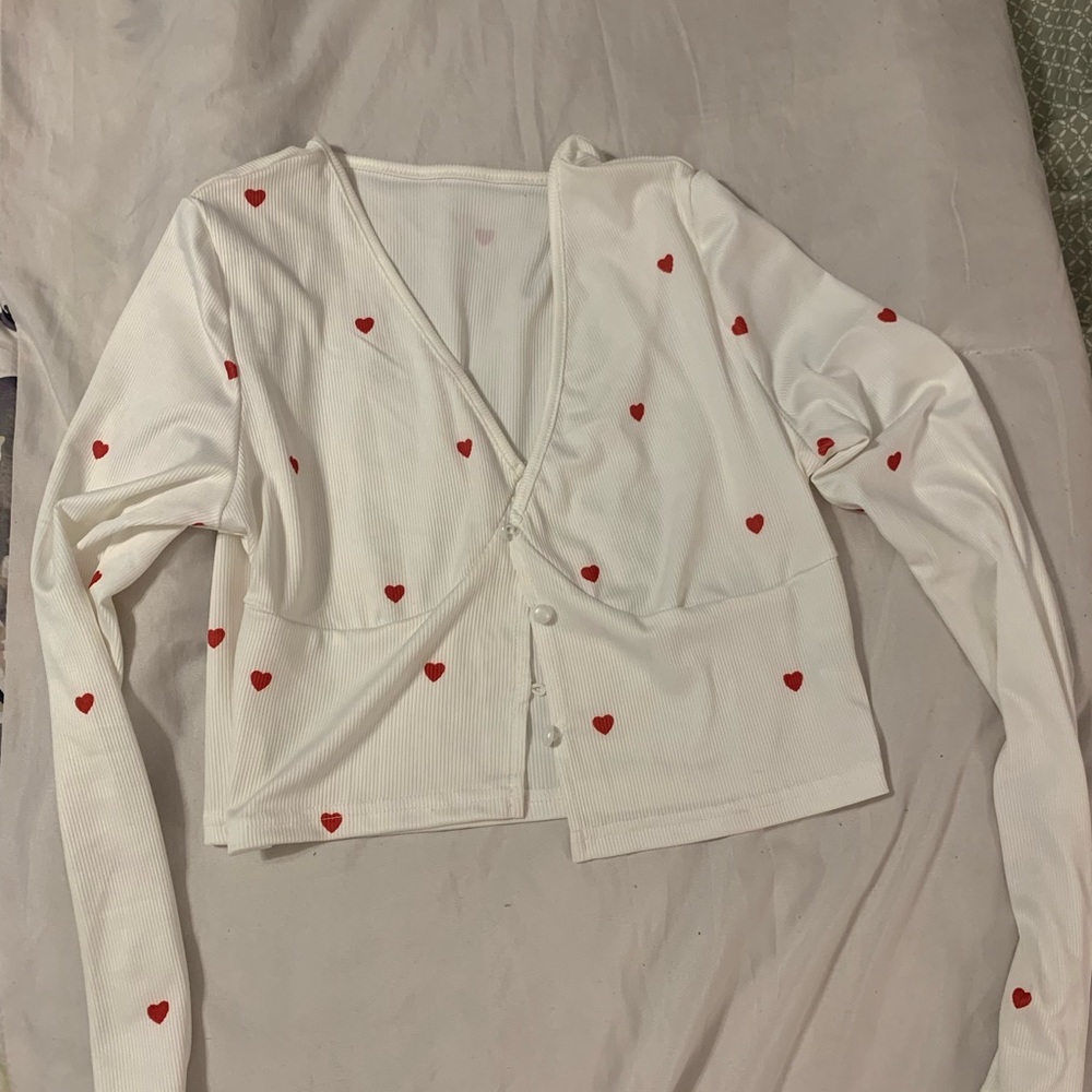 Never worn heart top